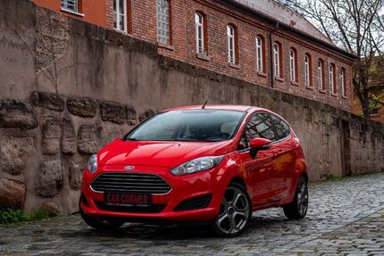 Ford Fiesta 14.000 km 6.999 &euro; Haag 91126