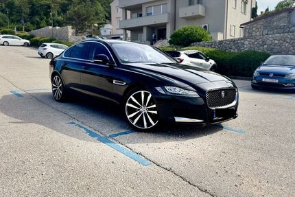 Jaguar XF 225.000 km 11.800 &euro; Bogen 94327