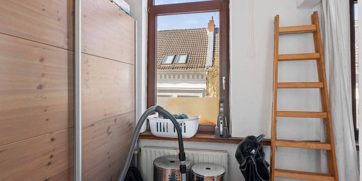 Mehrfamilienhaus, Wohnhaus Bremen Ostertor - 6 Zimmer, 172 m&sup2;, 369.000&euro; | Angebot:26258130