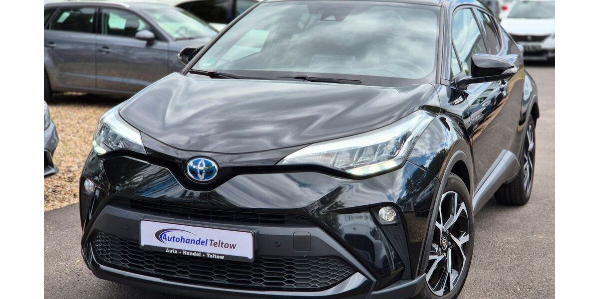 Toyota C-HR 65.000 km 17.950 &euro; Teltow 14513