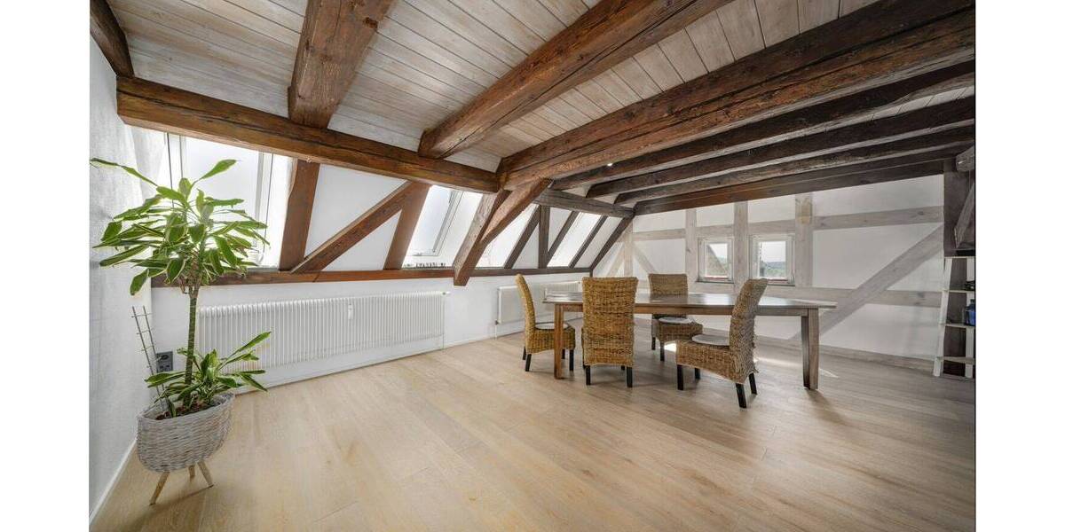 Etagenwohnung Engen - 5 Zimmer, 180 m&sup2;, 470.000&euro; | Angebot:26731043