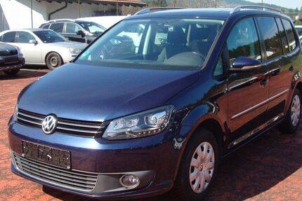 VW Touran 146.000 km 6.650 &euro; Ruhmannsfelden 94239