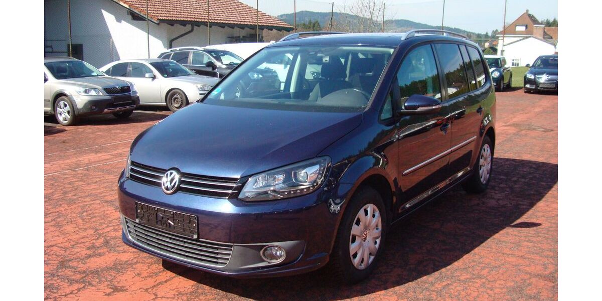 VW Touran 146.000 km 6.650 &euro; Ruhmannsfelden 94239