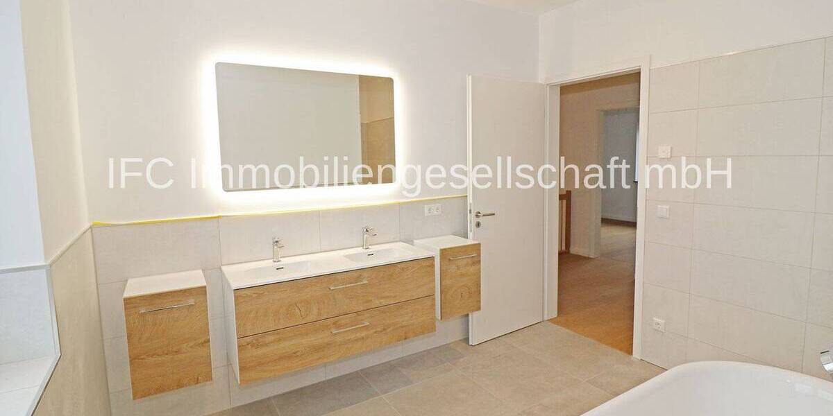 Doppelhaushälfte Dessau-Roßlau Kochstedt - 4 Zimmer, 133 m&sup2;, 465.000&euro; | Angebot:25802453