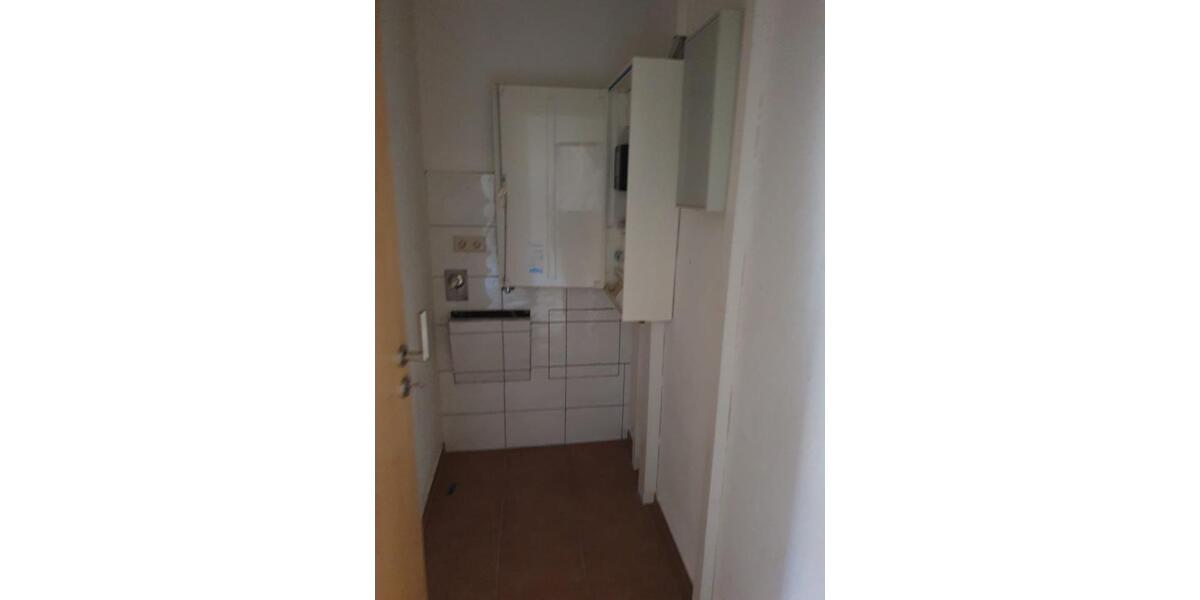 Doppelhaushälfte Großschirma - 4 Zimmer, 100 m&sup2;, 1.200&euro; | Angebot:26201498