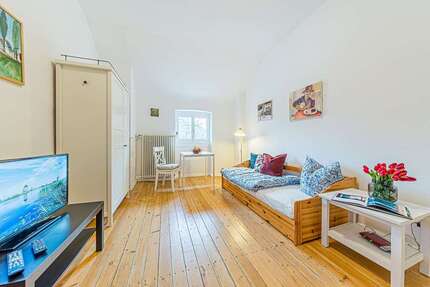 Zimmer Frankfurt Westend Süd - 1 Zimmer, 1.040&euro; | Angebot:26448591