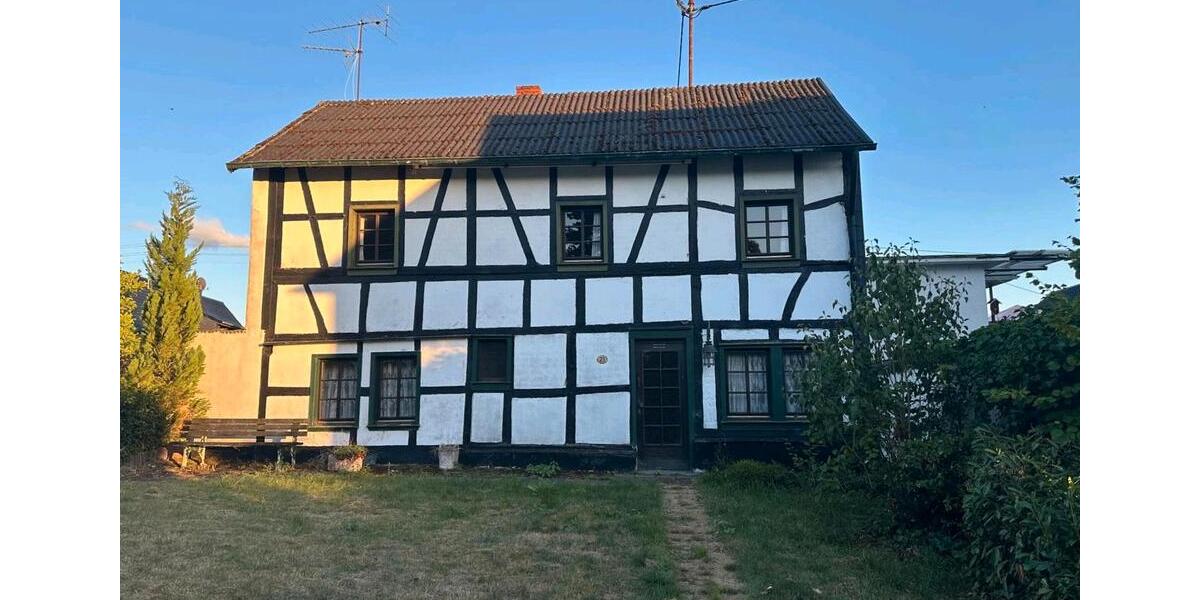 Einfamilienhaus Schuld - 5 Zimmer, 110 m&sup2;, 90.000&euro; | Angebot:25498011