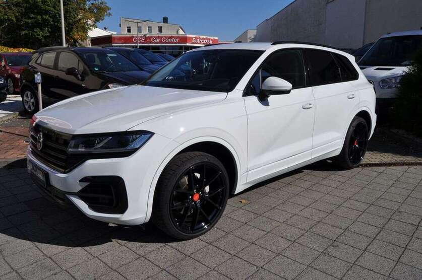 VW Touareg 199.300 km 30.990 € Leipzig 04129