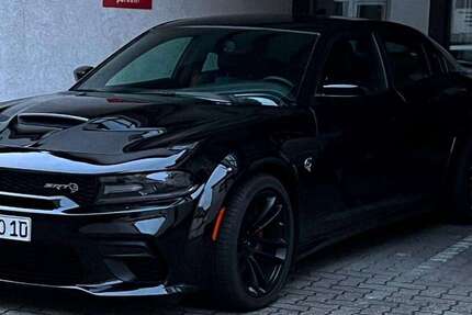 Dodge Charger 14.000 km 73.500 &euro; Rhodt 76835