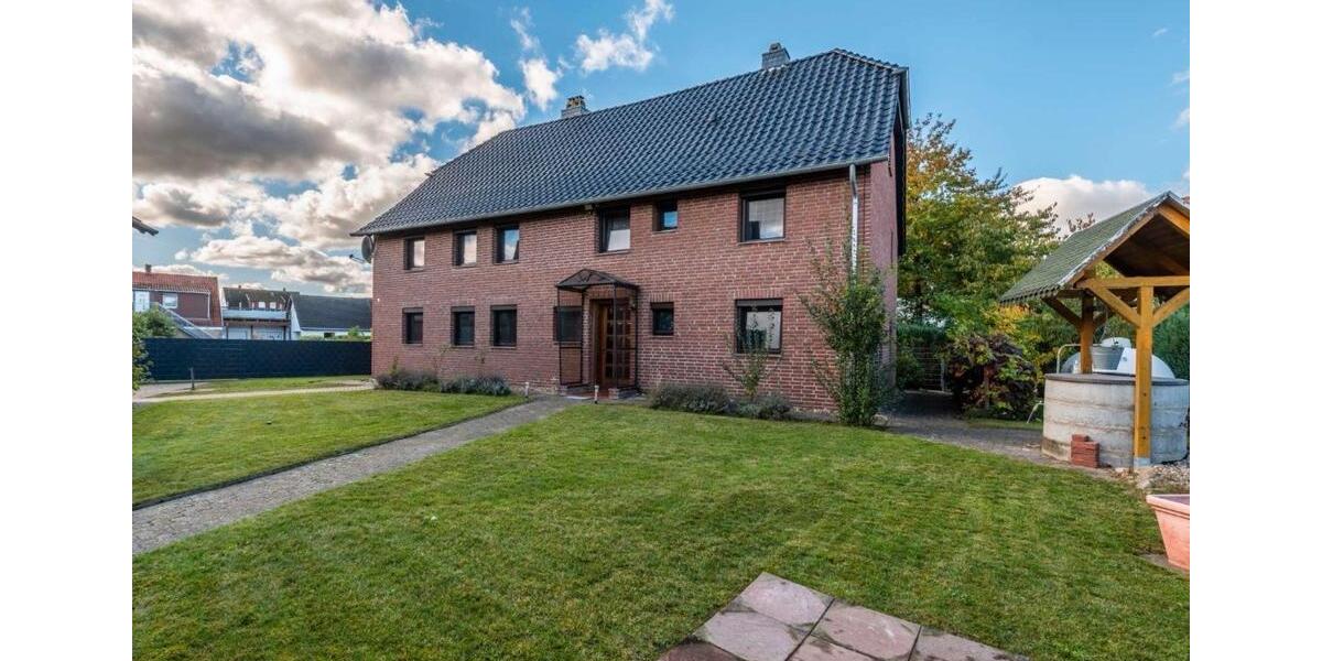 Mehrfamilienhaus, Wohnhaus Sickte - 8 Zimmer, 220 m&sup2;, 329.000&euro; | Angebot:26939372