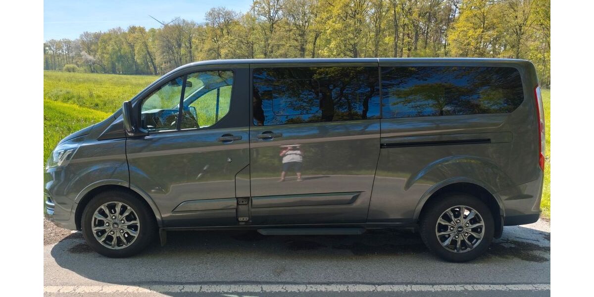 Ford Tourneo Custom 124.524 km 29.000 &euro; Geldern 47608