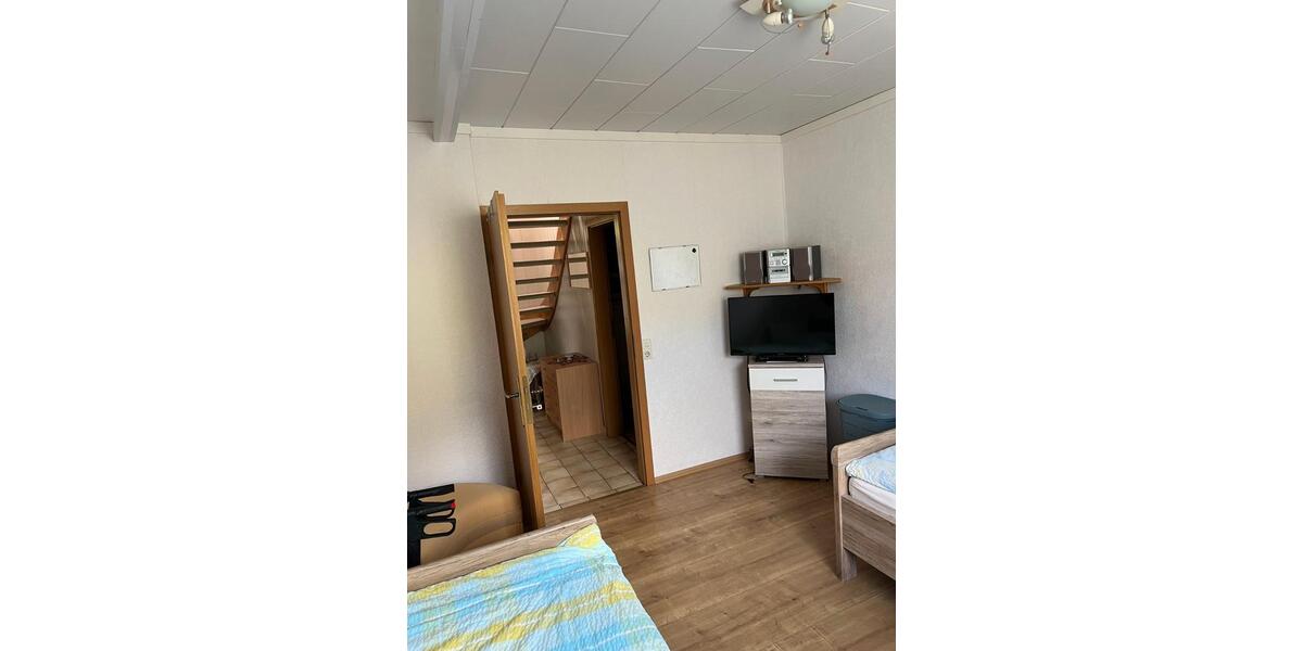 Doppelhaushälfte Emden Tholenswehr - 4 Zimmer, 86 m&sup2;, 155.000&euro; | Angebot:26906604