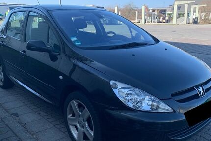 Peugeot 307 146.000 km 699 &euro; Eppertshausen 64859