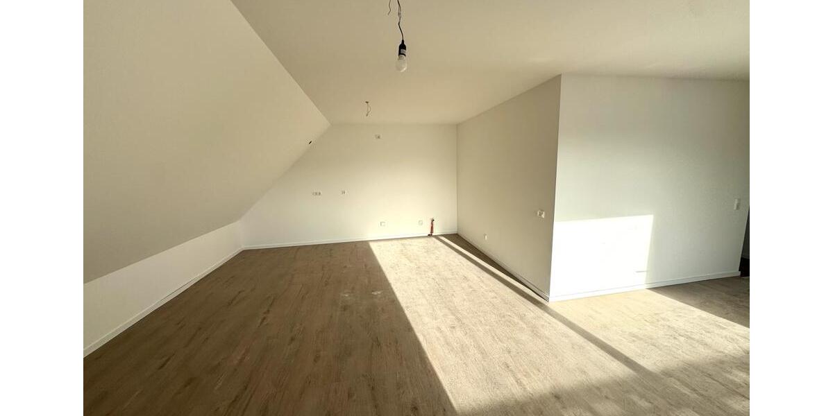 Moderne Neubau 4 Zimmer Dachgeschosswohnung 4 zimmer