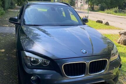 BMW X1 92.000 km 16.400 € München 81929
