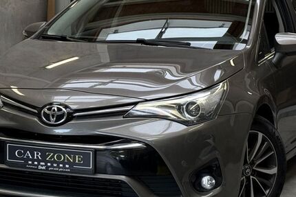 Toyota Avensis 198.475 km 9.999 &euro; Hamburg 20539