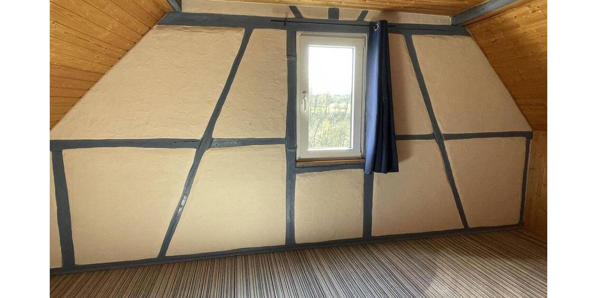 Mehrfamilienhaus, Wohnhaus Sachsenheim Kleinsachsenheim - 6 Zimmer, 172 m&sup2;, 349.000&euro; | Angebot:26108174