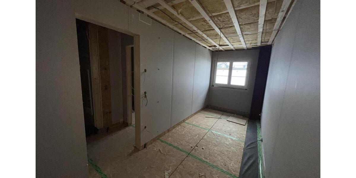 Exklusives Neubau-Reihenmittelhaus – Erstbezug in Kirchseeon vom Eigentümer 6 zimmer