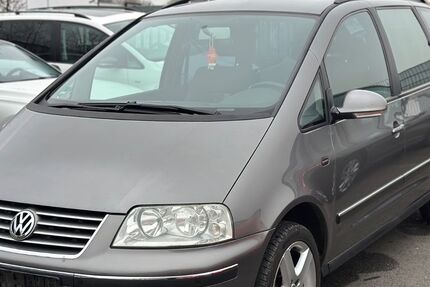 VW Sharan 227.000 km 4.600 &euro; Rheinbach 53359