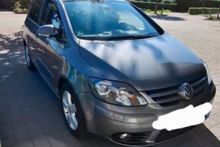 VW Golf Plus 180.702 km 4.050 € Voltlage 49599