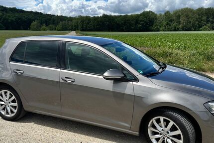 VW Golf 142.800 km 12.500 &euro; Oberhausen 86697