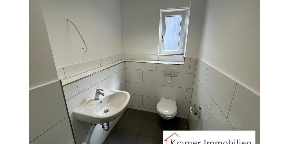 Gewerbeobjekt Varel - 1.200&euro; | Angebot:24677516