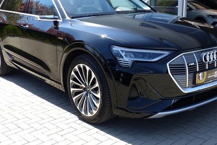 Audi e-tron 65.980 km 42.980 &euro; Dippoldiswalde 01744
