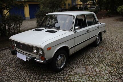 Lada Andere