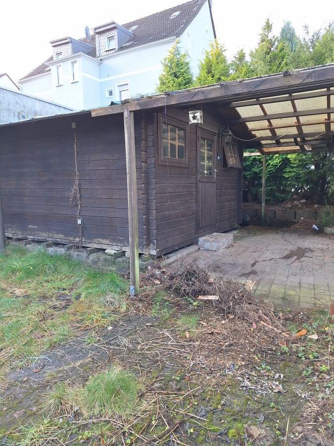 Provisionsfrei* Mit Gartenteil + Stellplatz! Gemütl. DG-Wo, sofort bezugsfrei! 2.5 zimmer