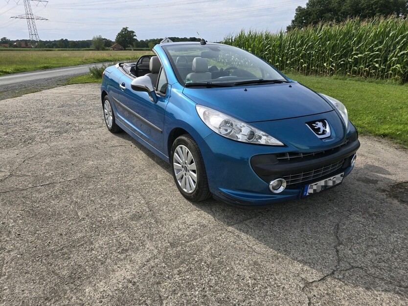 Peugeot 207 CC 92.000 km 4.200 € Bielefeld 33602