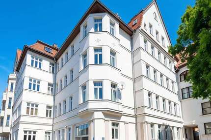 Haus zum Kaufen in Leipzig 1.990.000 € 1199 m² 48 zimmer