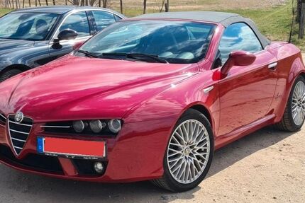 Alfa Romeo Spider 150.500 km 11.250 € Berlin 13053