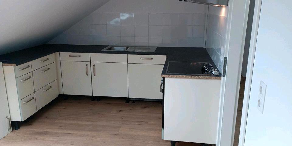 Dachgeschoßwohnung Ottersberg - 3 Zimmer, 83 m&sup2;, 850&euro; | Angebot:26655671