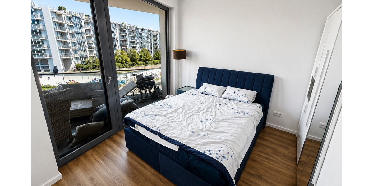 ETW aus 2021-Berlin-Mitte mit spektakulären Wasserblick, Balkon & hochmoderner Ausstattung -Top Lage - Etagenwohnung Berlin Mitte | Angebot:27262285