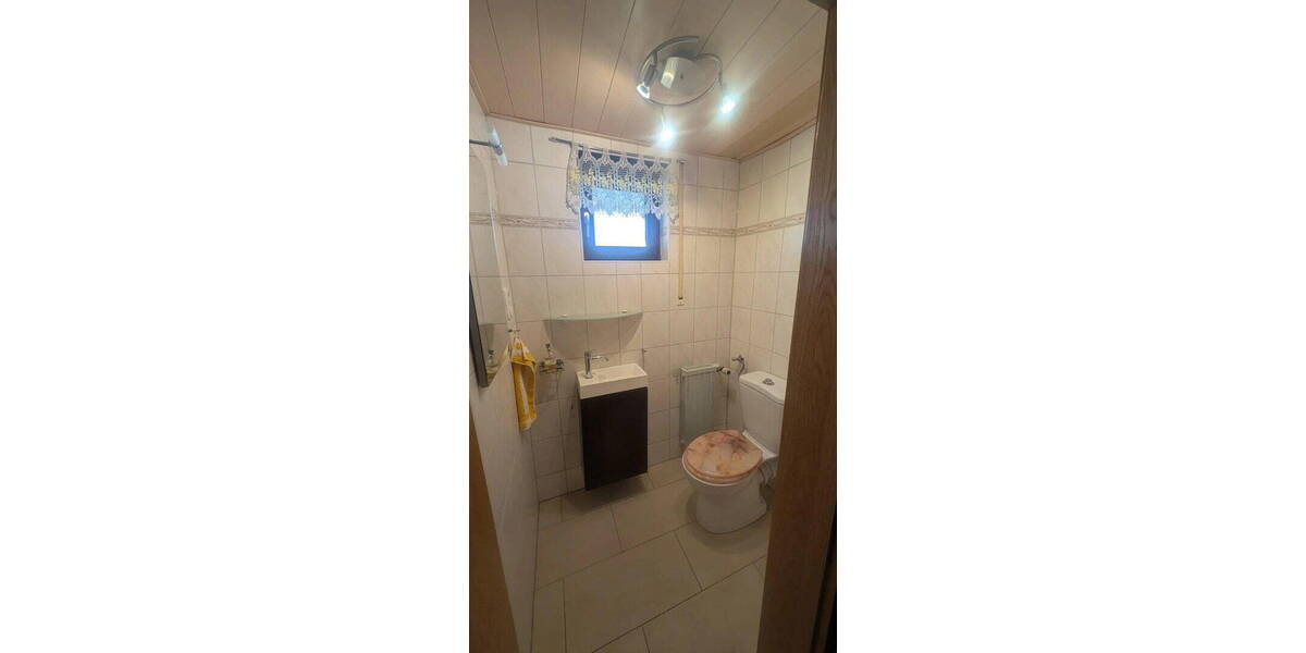 Reihenmittelhaus Darmstadt Arheilgen - 6 Zimmer, 140 m&sup2;, 585.000&euro; | Angebot:26290546