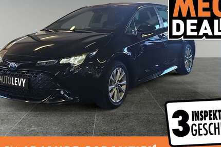 Toyota Corolla 18.595 km 24.490 &euro; Düsseldorf 40233