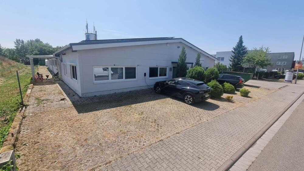 Gewerbeobjekt Lampertheim - 1.350.000&euro; | Angebot:24226885