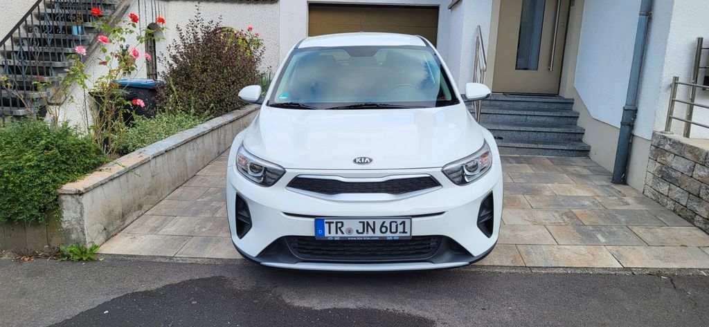 Kia Stonic 67.350 km 11.300 € Trier 54293