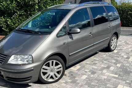 VW Sharan 180.000 km 4.200 &euro; Windhagen 53578