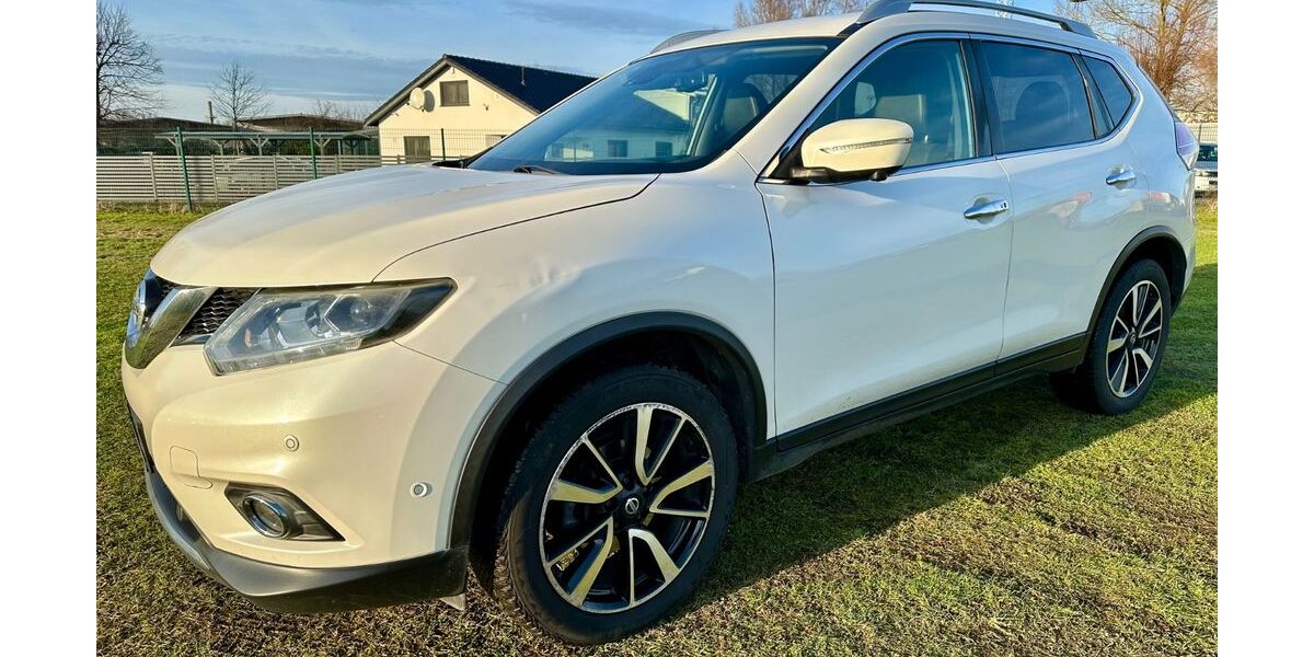 Nissan X-Trail 150.048 km 10.900 &euro; Rostock 18147