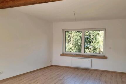 Wohnung Erkrath - 4 Zimmer, 90 m&sup2;, 1.400&euro; | Angebot:25407471