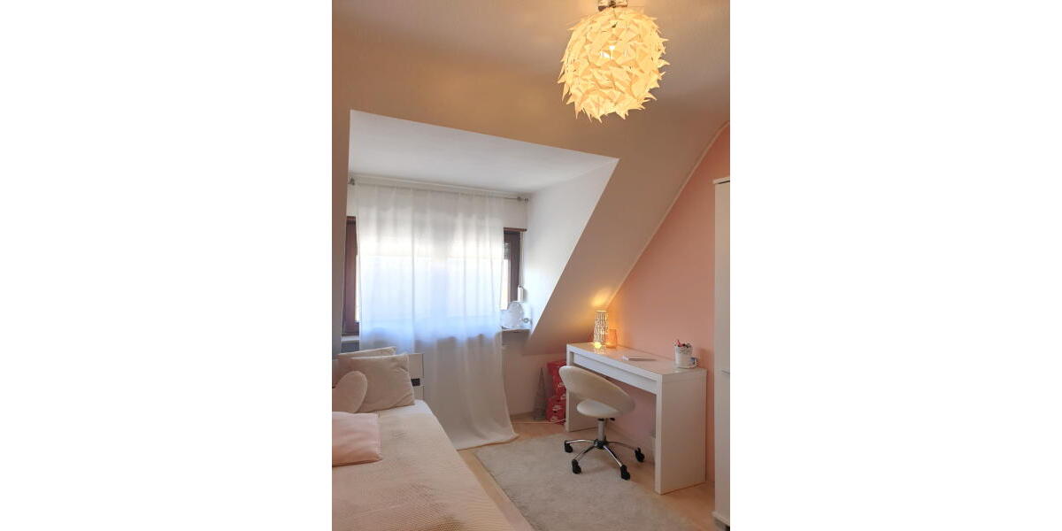 ObjNr:17944 - Dachgeschoßwohnung in Worms mit TG Stellplatz und Dachterrasse 3 zimmer