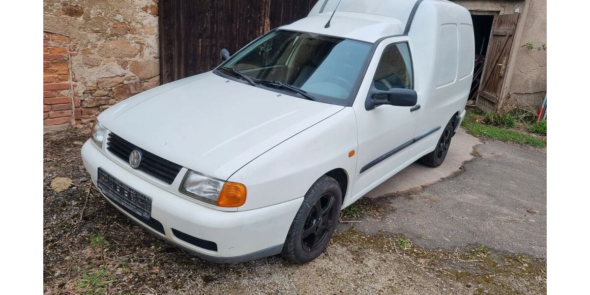 VW Caddy 169.000 km 2.100 &euro; Döbeln 04720