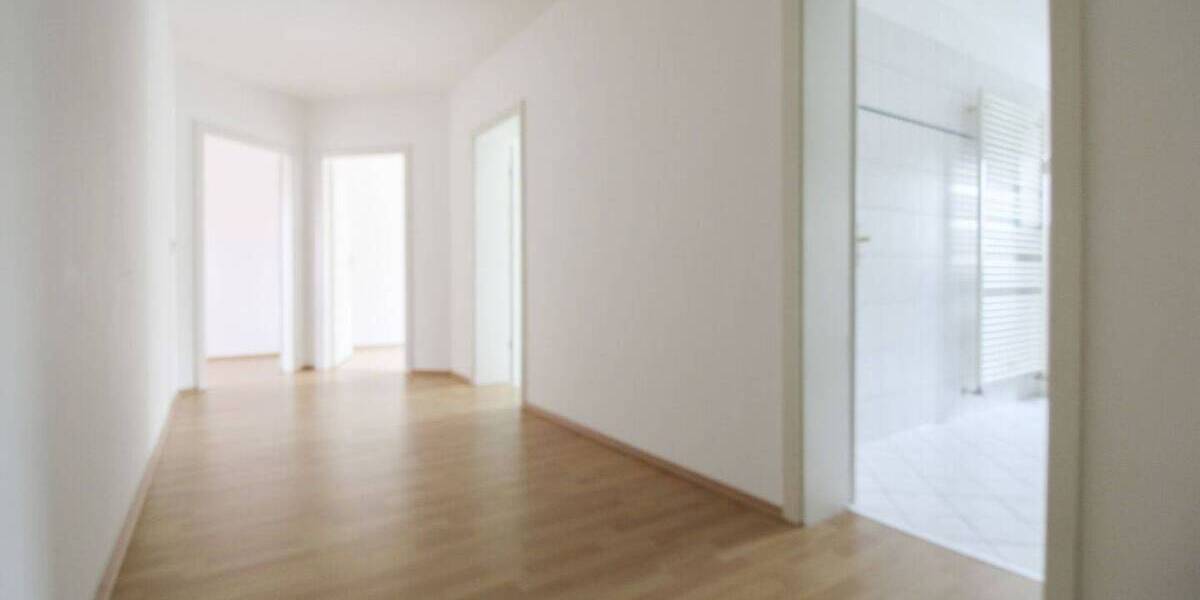 Etagenwohnung Chemnitz Kaßberg - 2 Zimmer, 66 m&sup2;, 89.900&euro; | Angebot:26698678