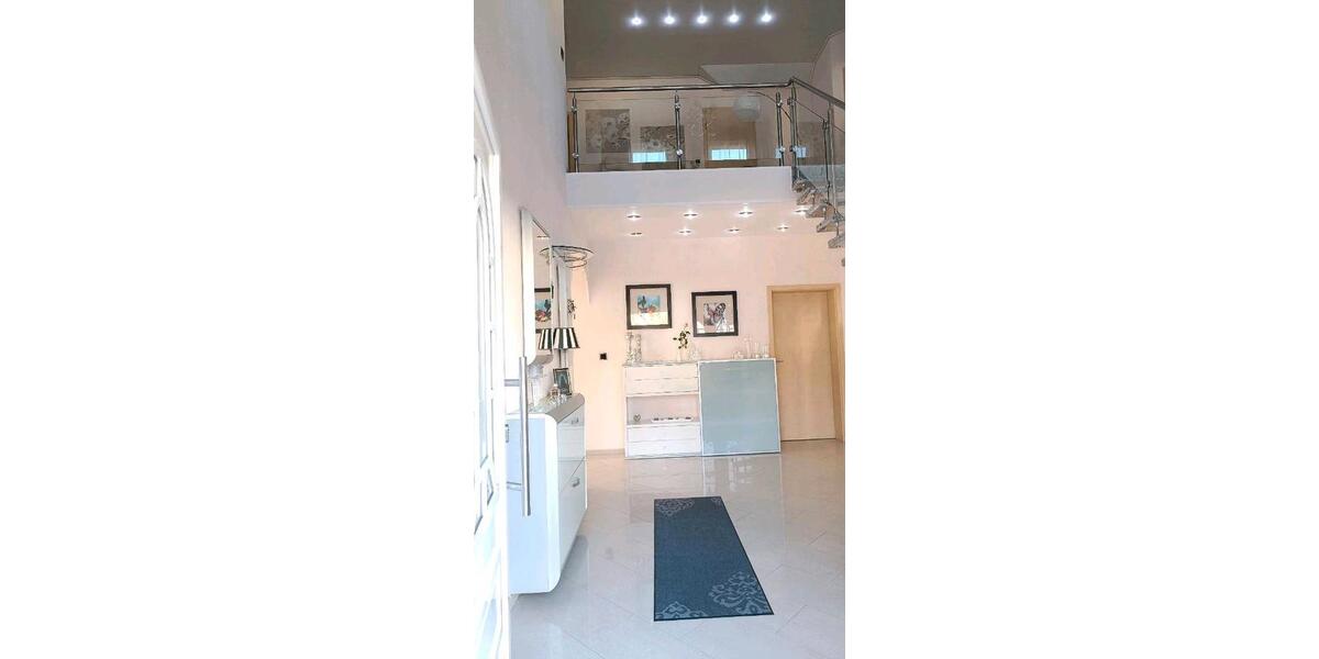 Einfamilienhaus Breidenbach - 8 Zimmer, 207 m&sup2;, 475.000&euro; | Angebot:26818691