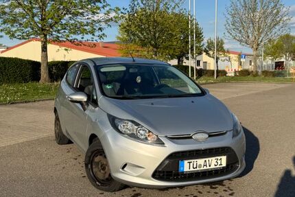 Ford Fiesta 303.000 km 750 &euro; Rottenburg am Neckar 72108