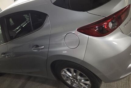 Mazda 3 76.000 km 13.500 € Würzburg 97072
