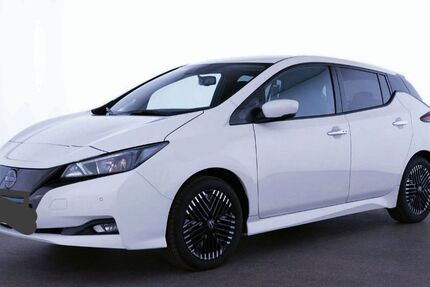 Nissan Leaf 28.000 km 13.999 € Butzbach 35510
