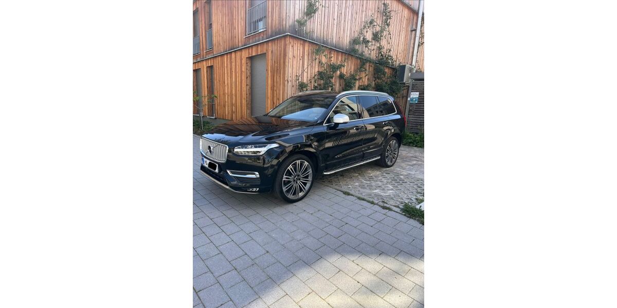 Volvo XC90 132.500 km 28.500 &euro; Mannheim 68309