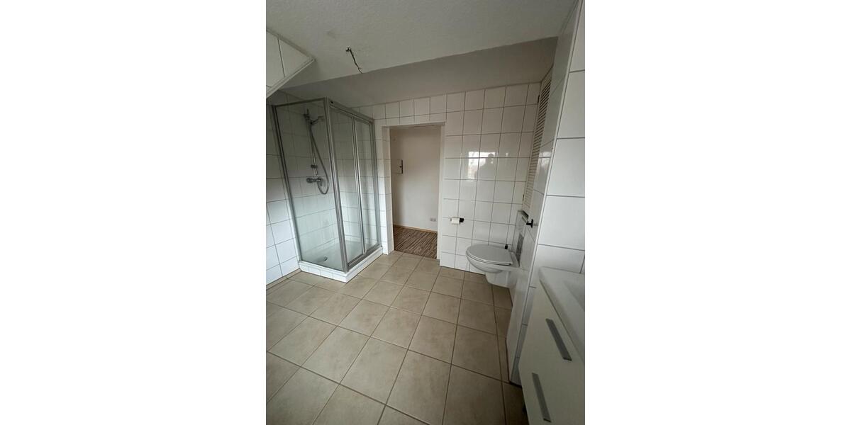 Dachgeschoßwohnung Burgdorf - 3 Zimmer, 65 m&sup2;, 129.000&euro; | Angebot:26348096